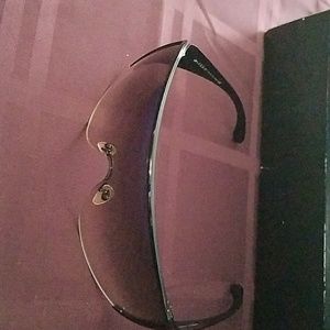 BRAND NEW NEVER WORN  Vogue Sunglasses